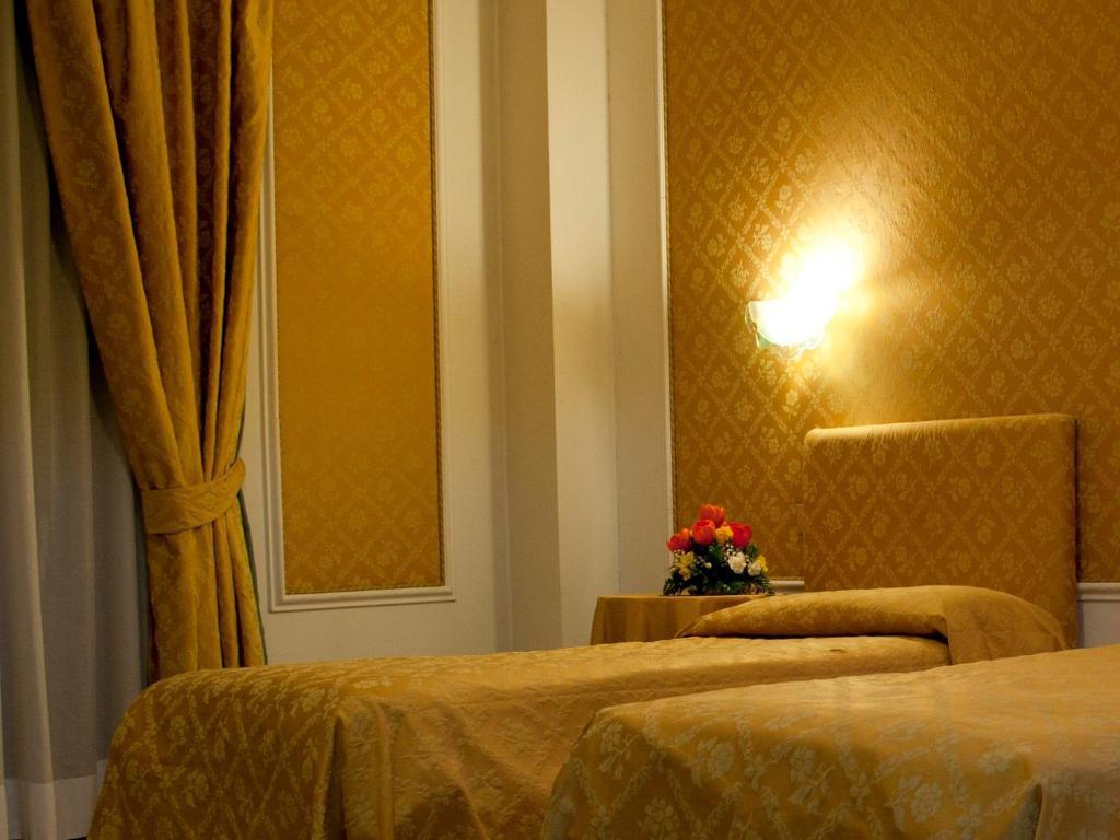 Hotel Michelangelo 레자토 외부 사진