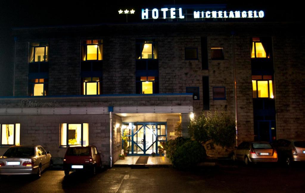 Hotel Michelangelo 레자토 외부 사진